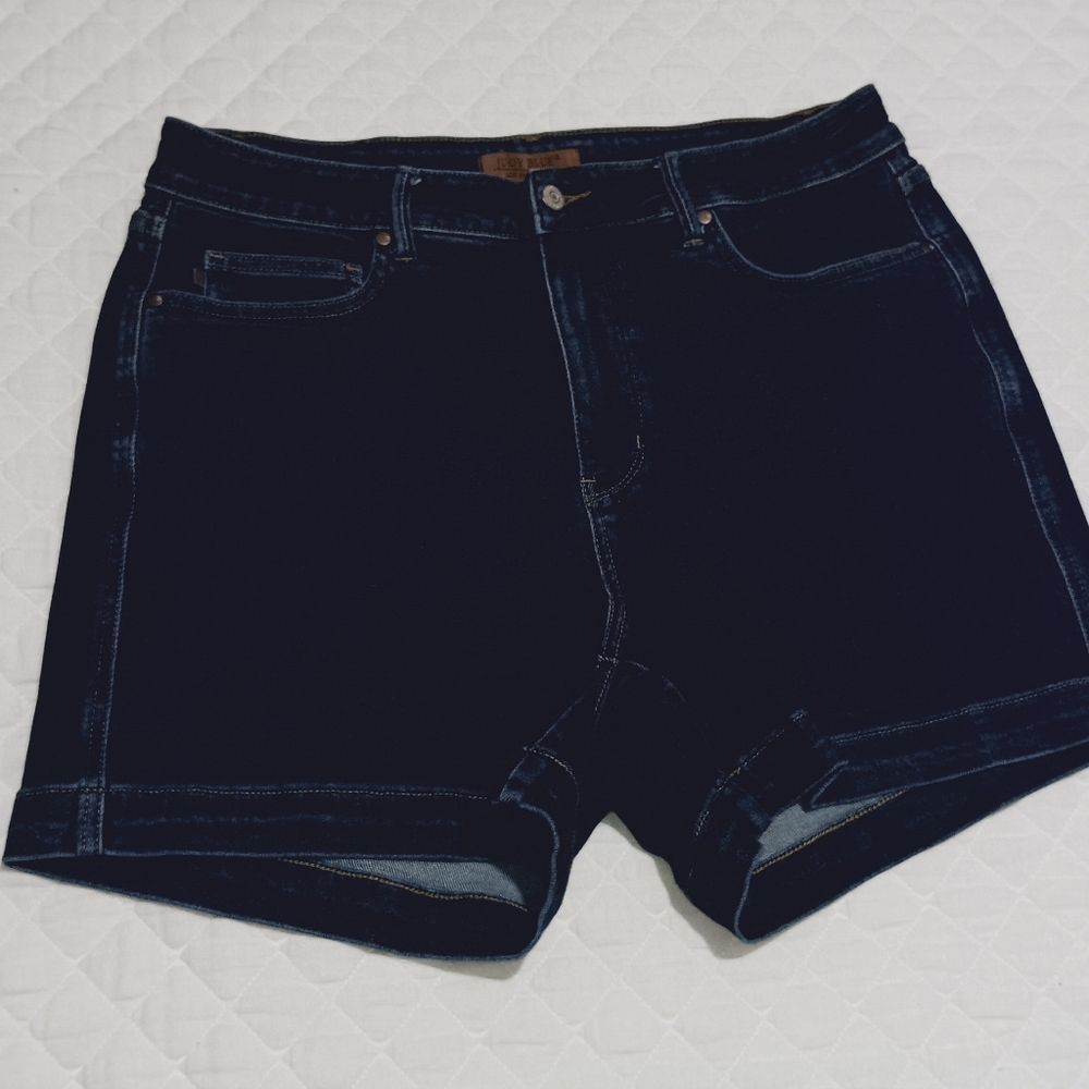 EUC Judy Blue Dark Blue Denim Shorts Size 1XL - Picture 1 of 13